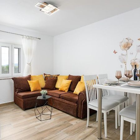 Apartment Ivana Malinska Zewnętrze zdjęcie