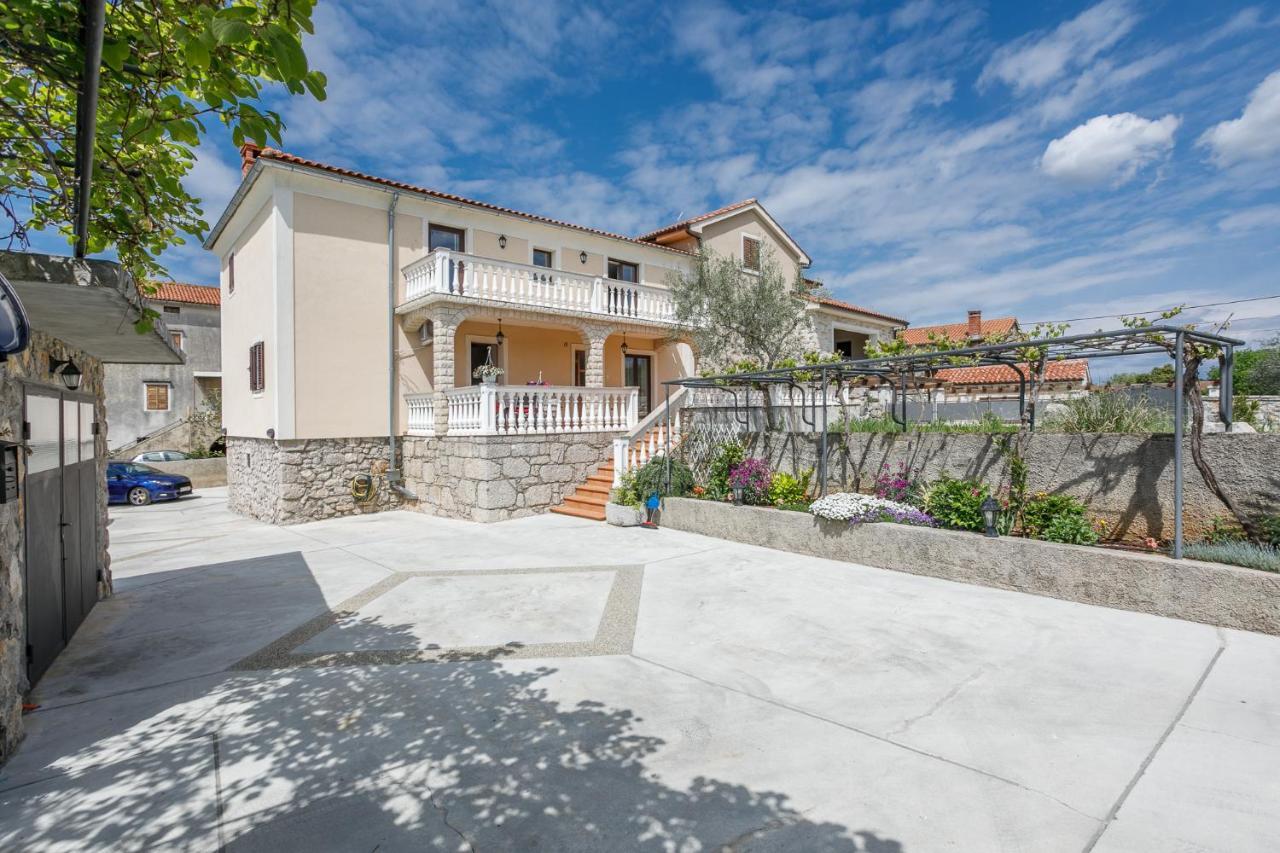 Apartment Ivana Malinska Zewnętrze zdjęcie